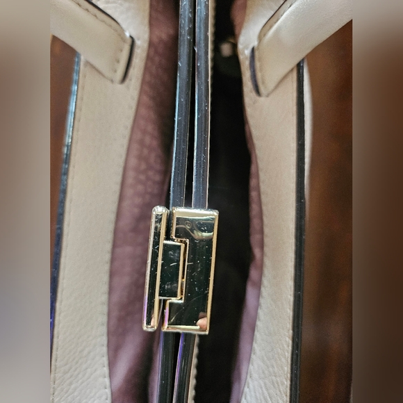 Kate Spade Leather Satchel ! EUC! - Picture 8 of 15